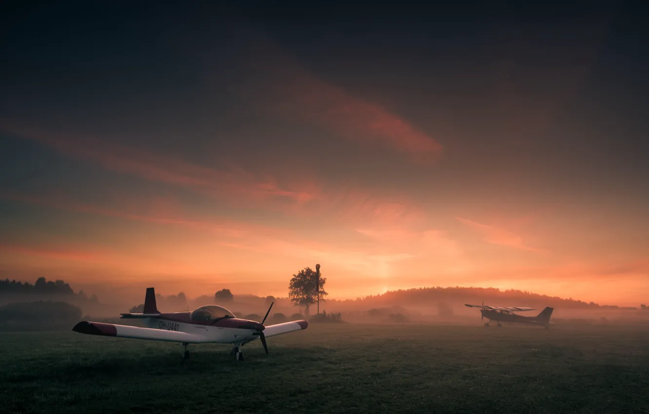 Фото обои поле, авиация, закат, самолёт