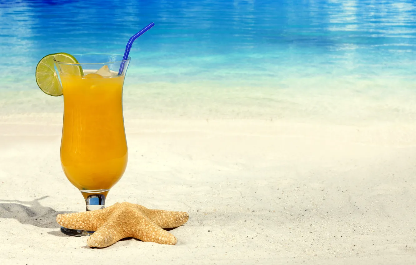 Фото обои summer, beach, fresh, sand, fruit, orange, drink, cocktail
