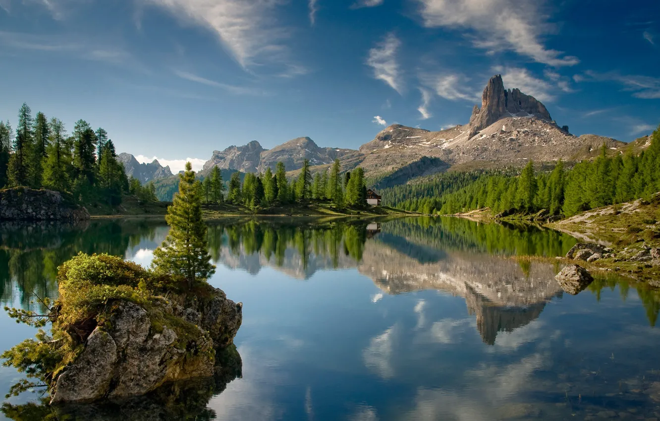 Фото обои лес, горы, озеро, остров, Италия