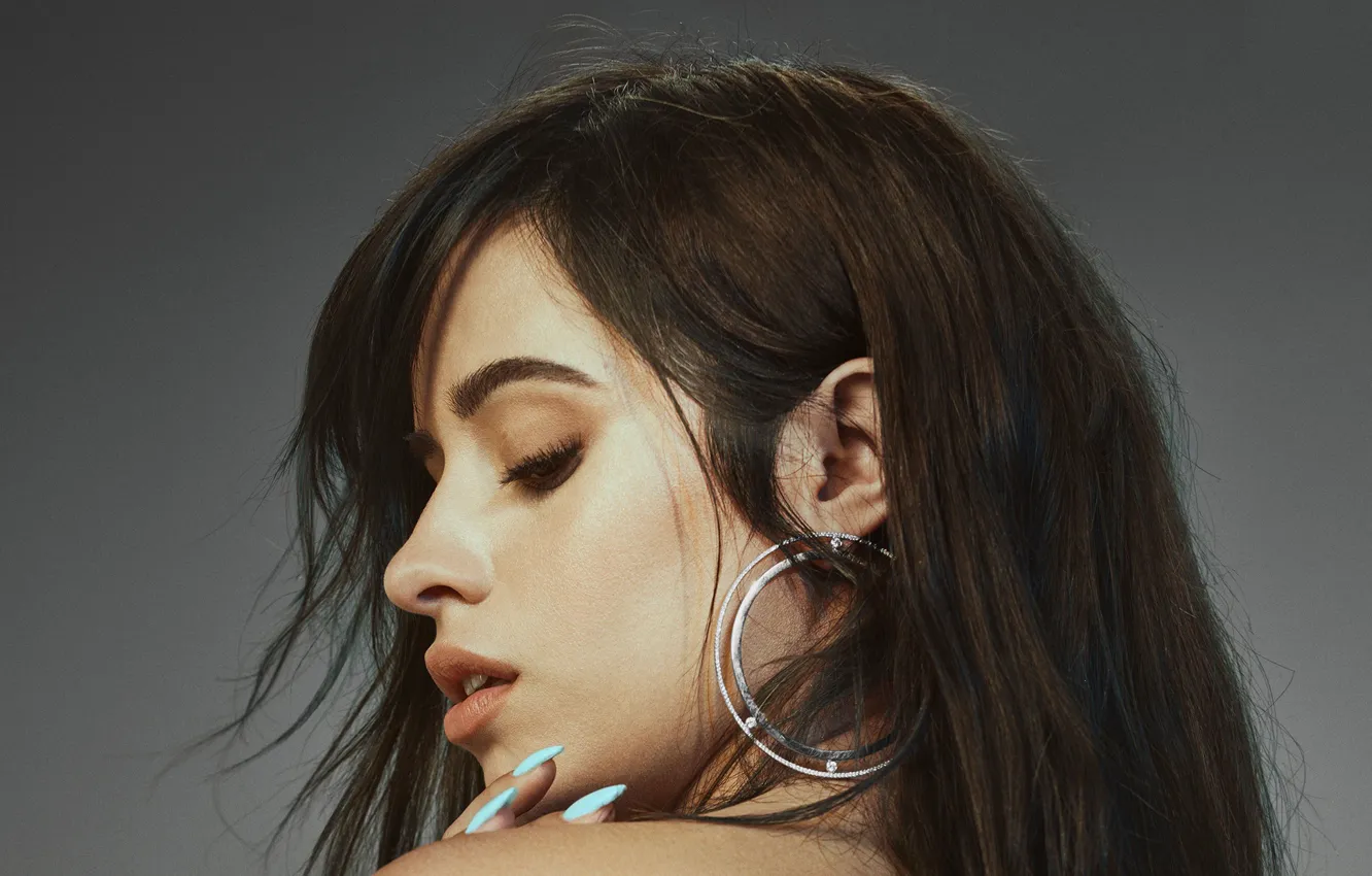 Фото обои девушка, фото, волосы, серьги, макияж, Elle, Camila Cabello