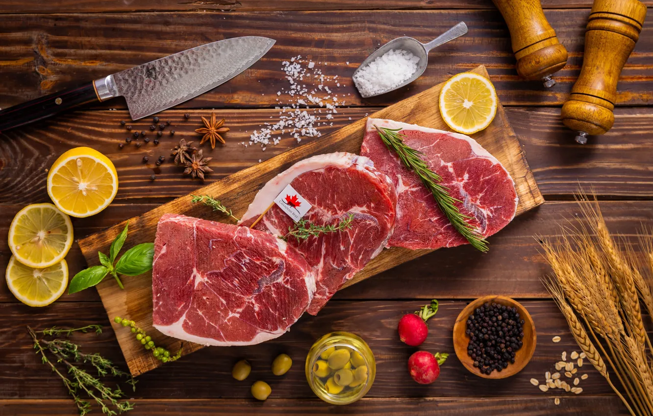 Фото обои лимон, колоски, мясо, оливки, морковь, специи
