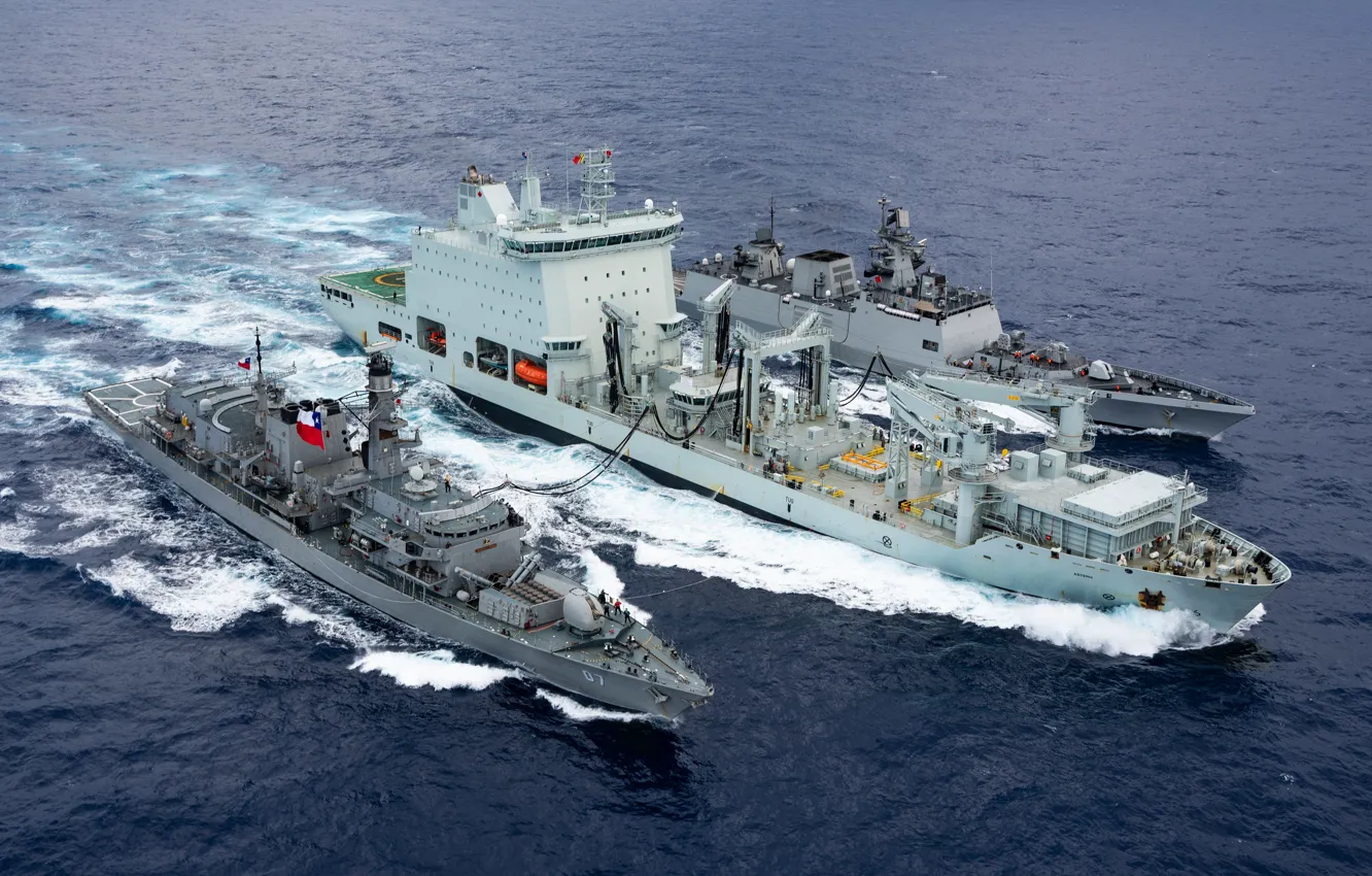 Фото обои ВМС Австралии, ВМС Индии, ВМС Чили, Sahyadri (F49), Almirante Lynch (FF 07), MV Asterix