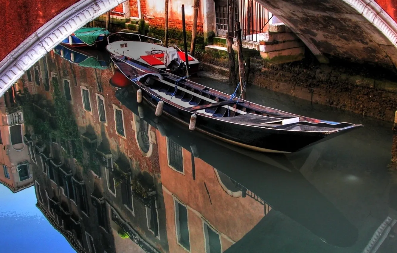 Фото обои мост, отражение, лодка, канал