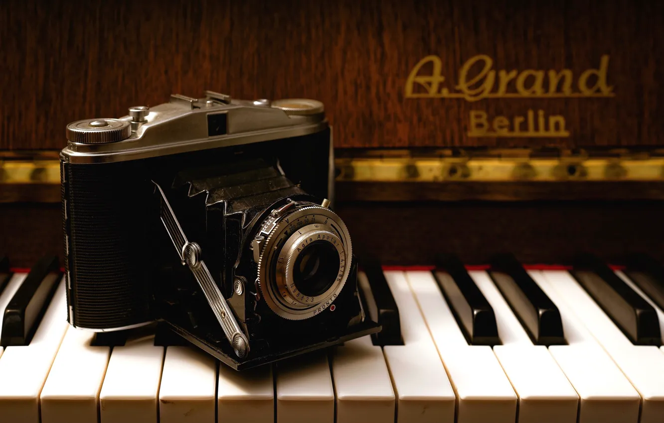 Фото обои фон, камера, пианино