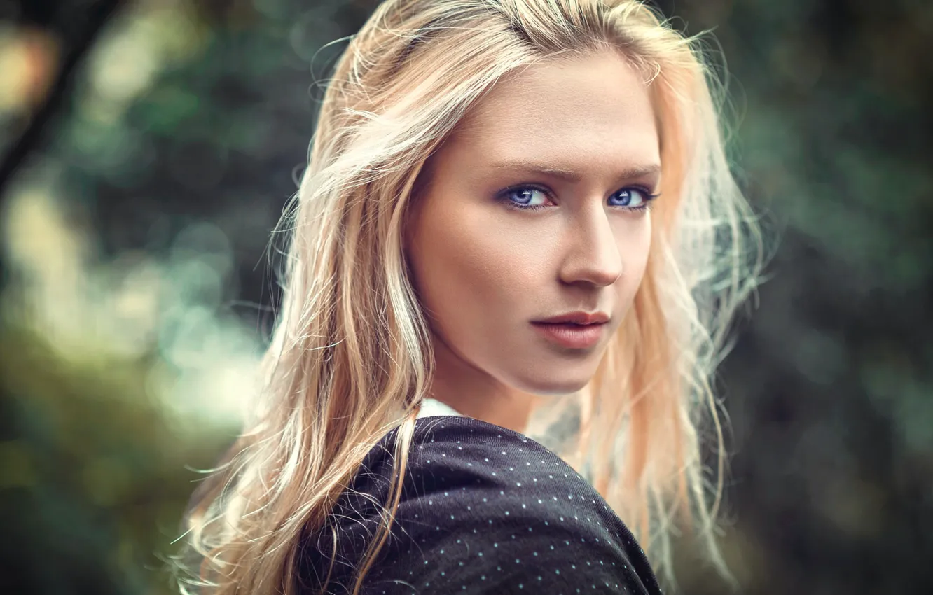 Girl Long Hair Photo Photographer Blue Eyes Model Bokeh Lips