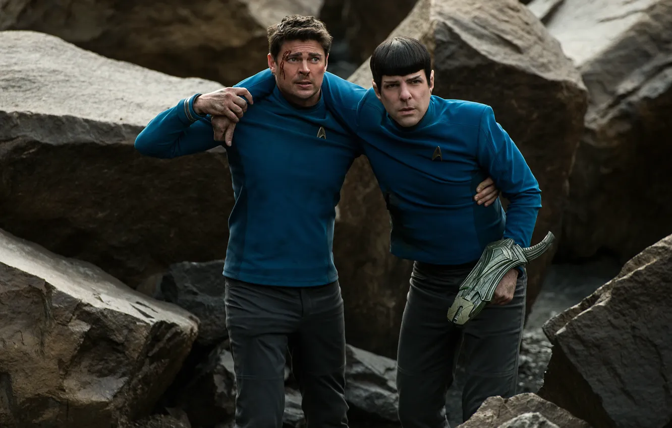 Фото обои камни, фантастика, кадр, Закари Куинто, Zachary Quinto, Карл Урбан, Karl Urban, Star Trek Beyond