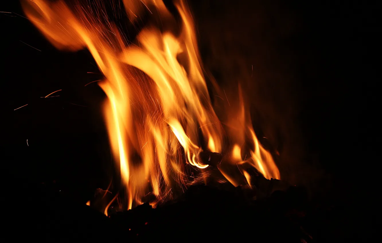Фото обои фон, огонь, пламя, костер, искры