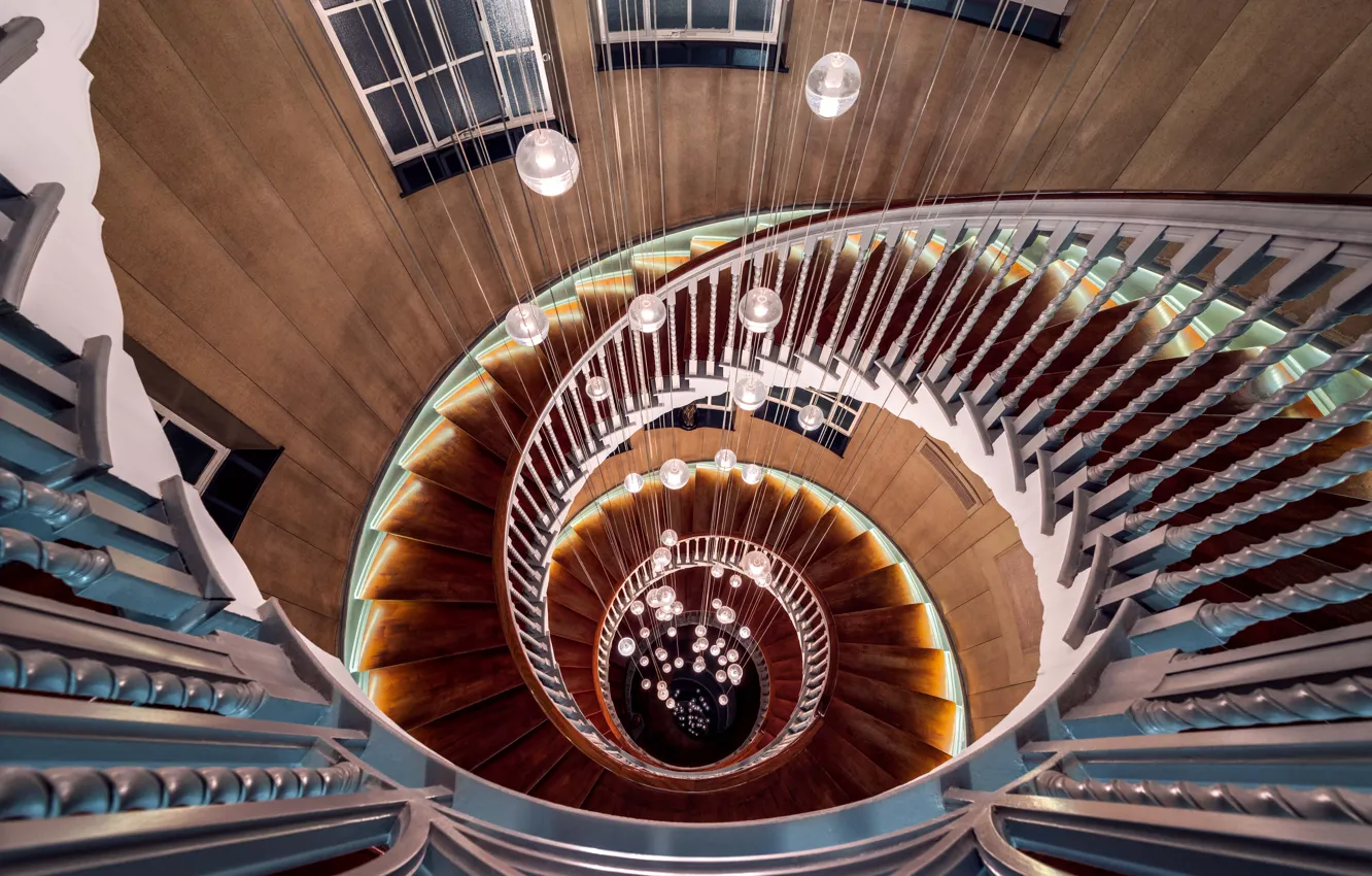 Фото обои lights, wood, spiral, staircase, architecture, stairs, handrail