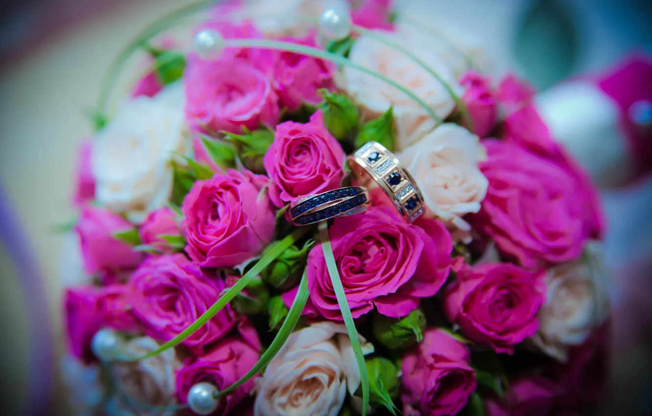 Фото обои розы, букет, кольца, свадьба