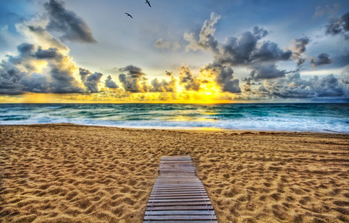 Фото обои песок, пляж, восход, океан, Флорида, мостки, Florida, Палм-Бич