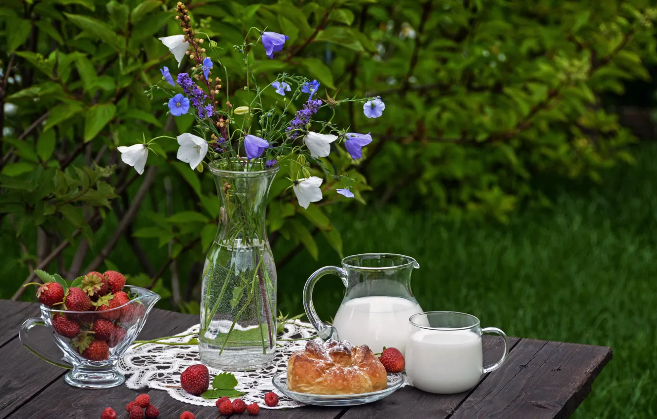 Фото обои лето, стекло, цветы, ягоды, малина, еда, букет, завтрак
