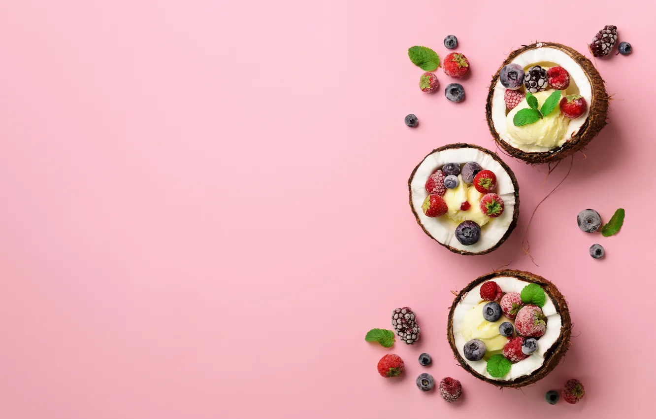 Фото обои ягоды, мороженое, десерт, кокосовое