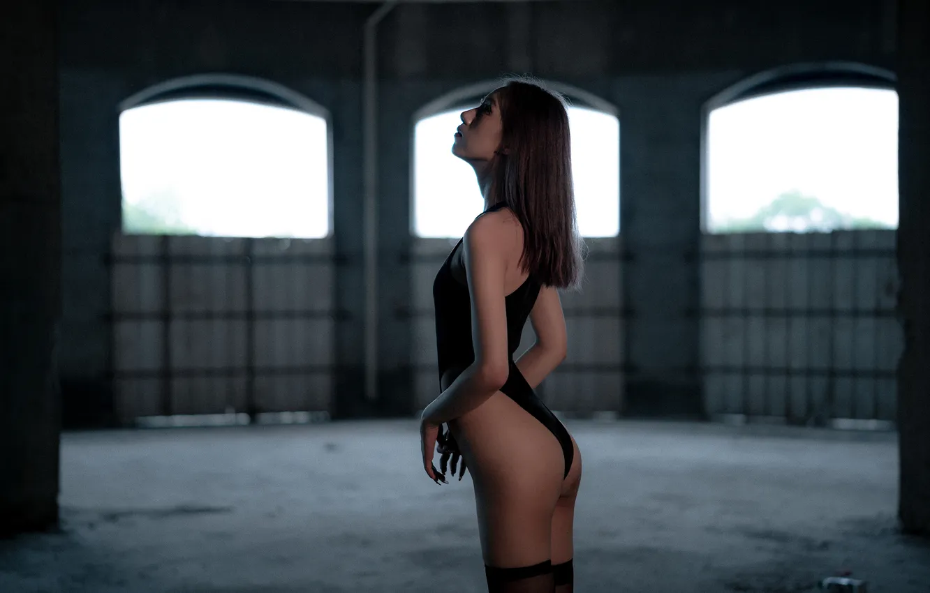 Фото обои Asian, black stockings, women, profile, standing, skinny, side view, straight hair