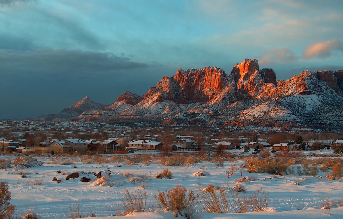 Фото обои снег, горы, город, Arizona, Colorado-City