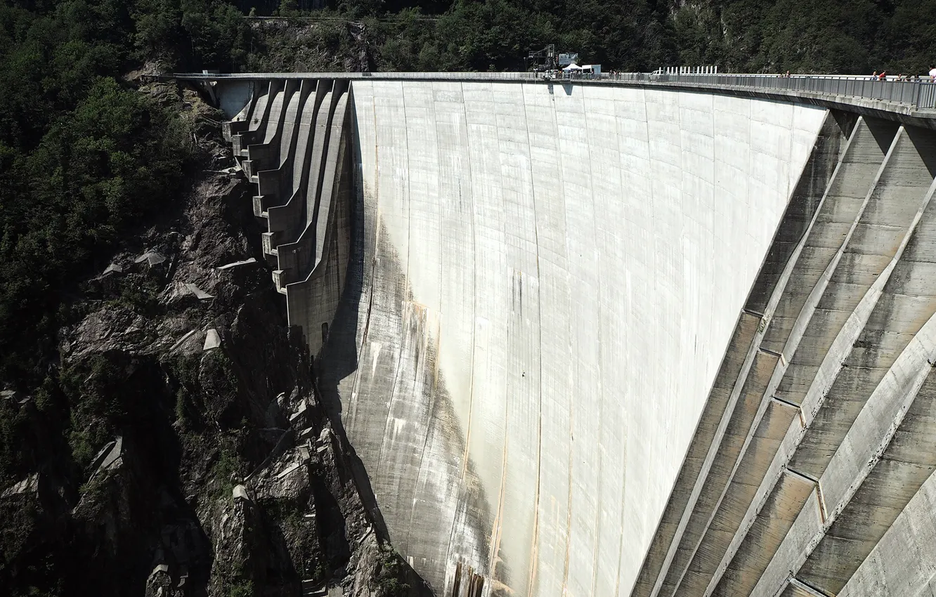 Фото обои конструкция, плотина, Switzerland, Locarno, 220 метровая плотина Verzasca Dam