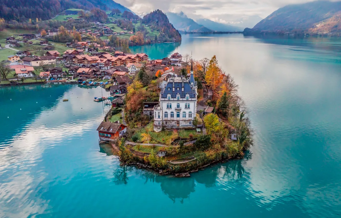 Фото обои горы, озеро, замок, дома, Швейцария, деревня, Switzerland, Бриенцское озеро
