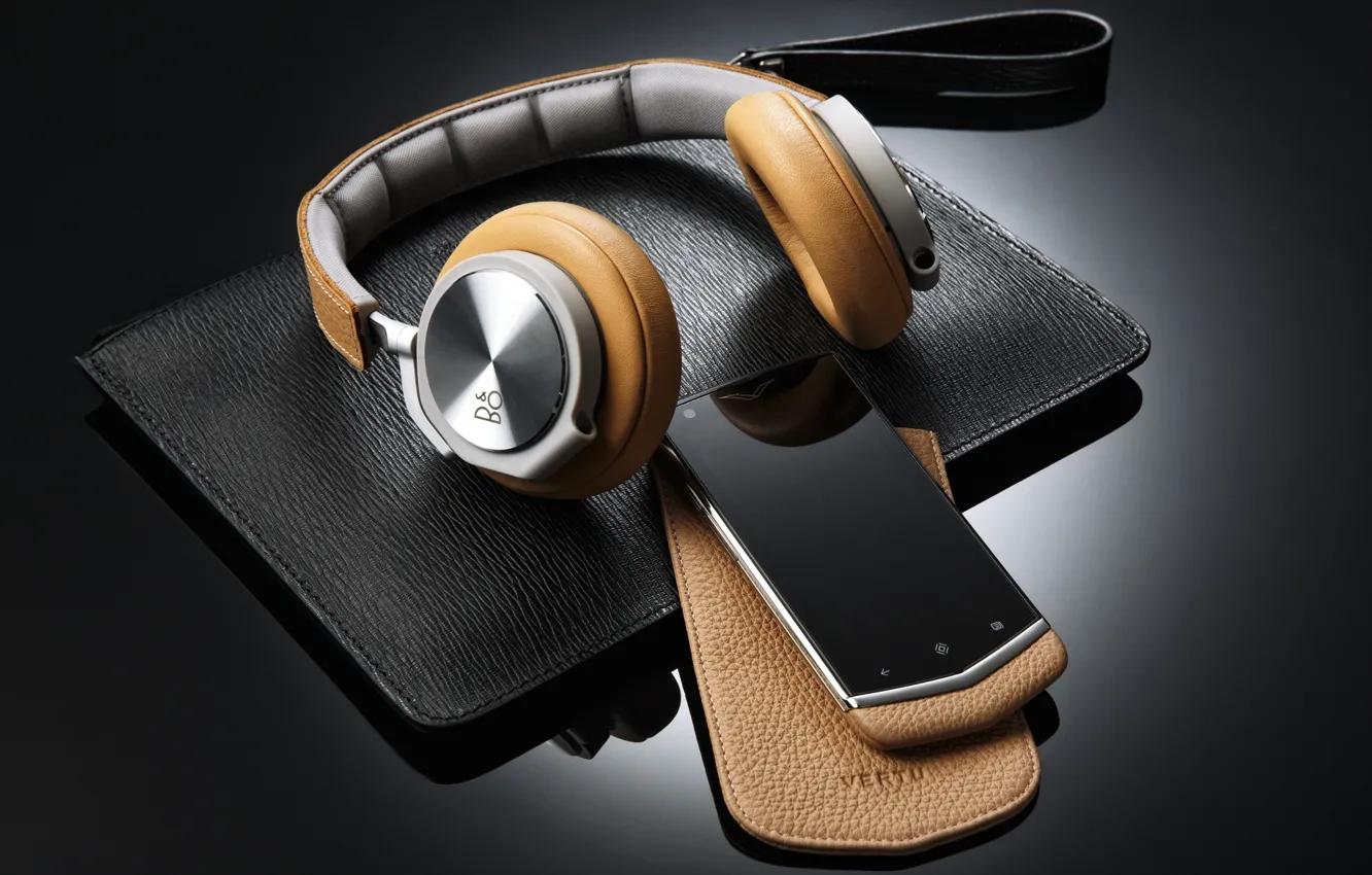 Фото обои наушники, телефон, чехол, смартфон, Bang &amp; Olufsen, Bang and Olufsen, BeoPlay H6, Vertu