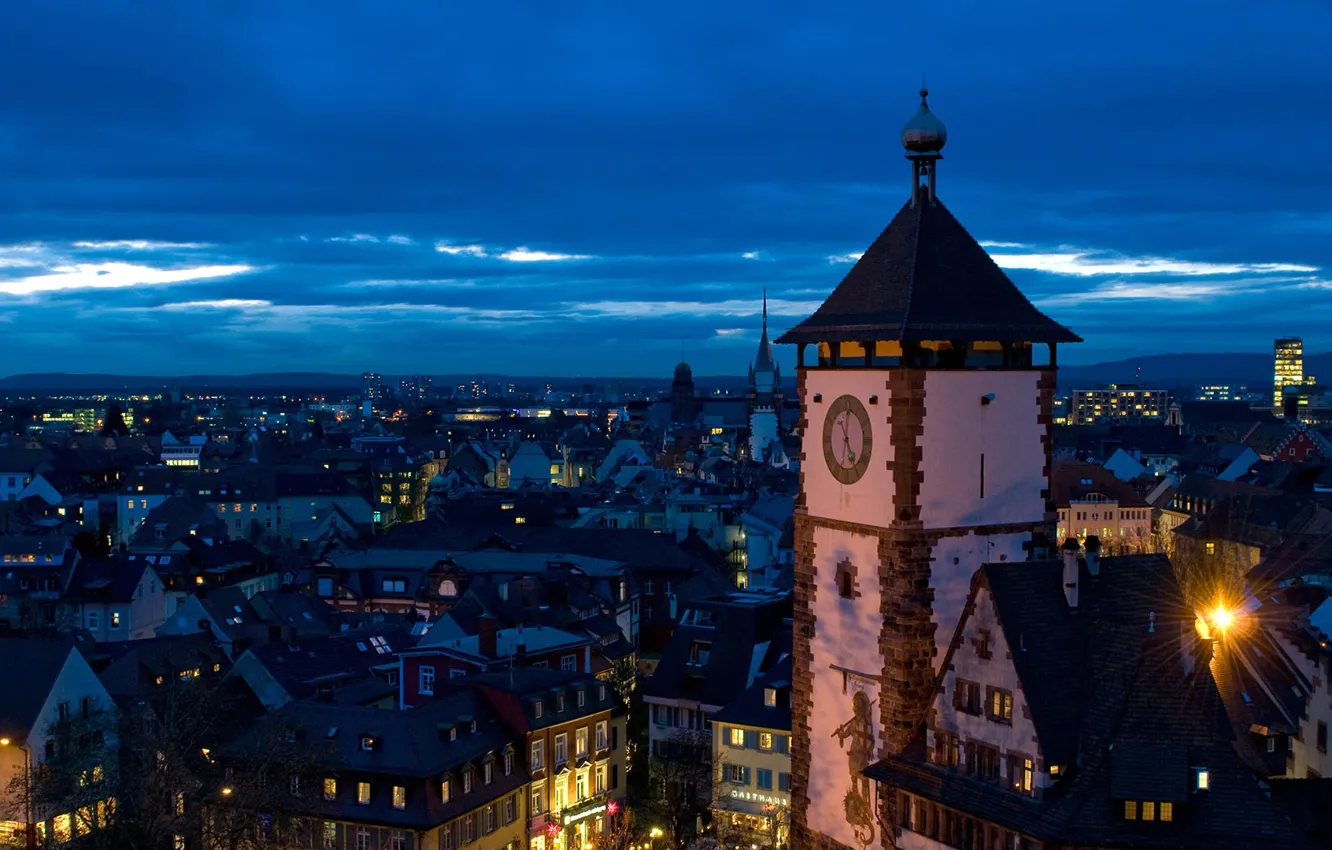 Фото обои ночь, огни, башня, Германия, панорама, Баден-Вюртемберг, Фрайбург