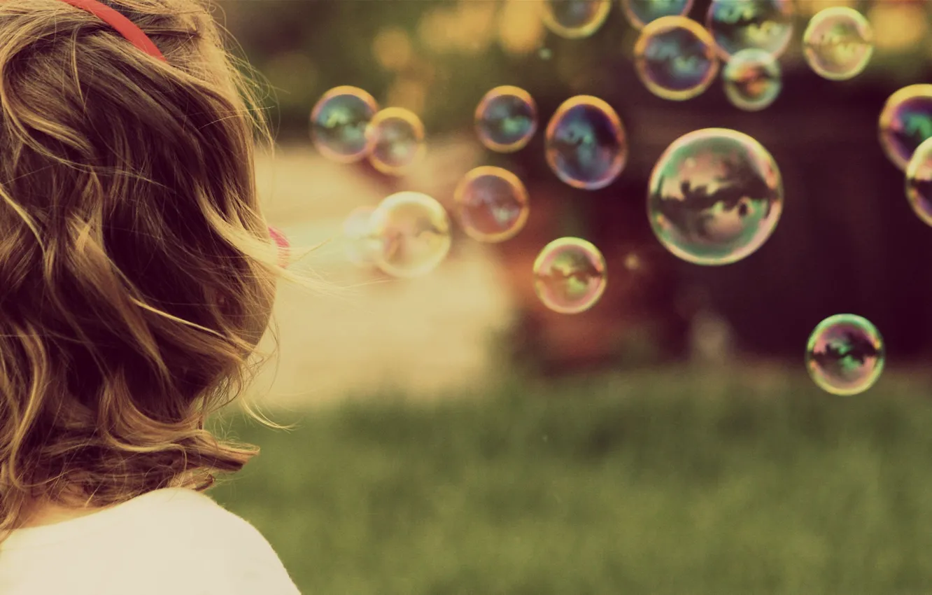 Фото обои лето, настроение, мыльные пузыри, девочка, bubbles