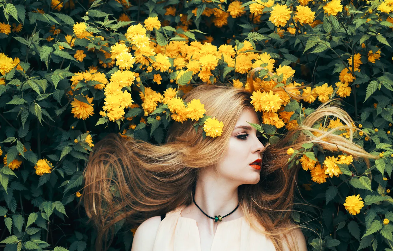 Фото обои Girl, Nature, Flowers, Beauty, Yellow, Summer, Hair, Long