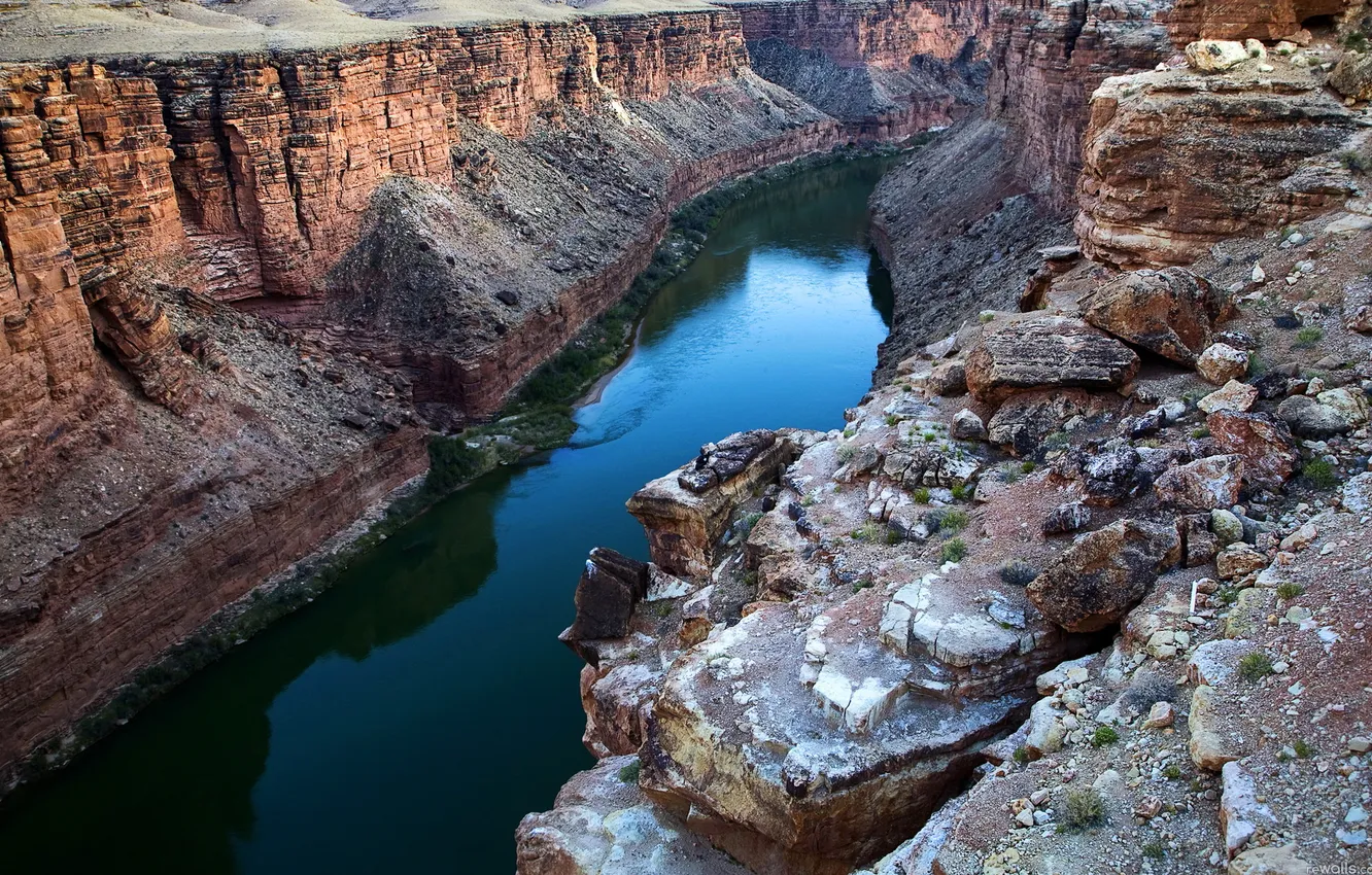 Фото обои река, камни, обрыв, каньон, ущелье