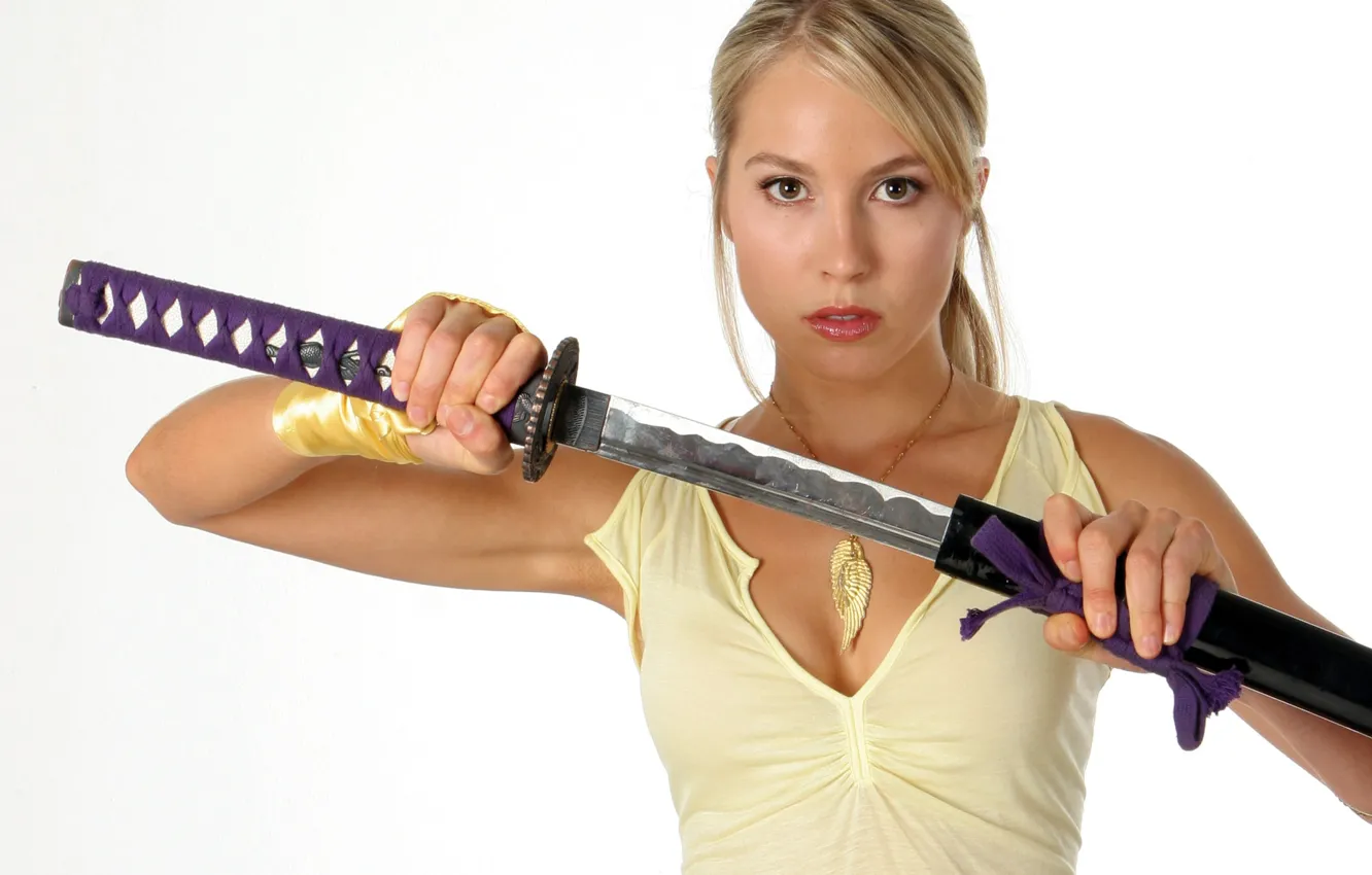 Фото обои меч, блондинка, DOA, Sarah Carter, Сара Картер