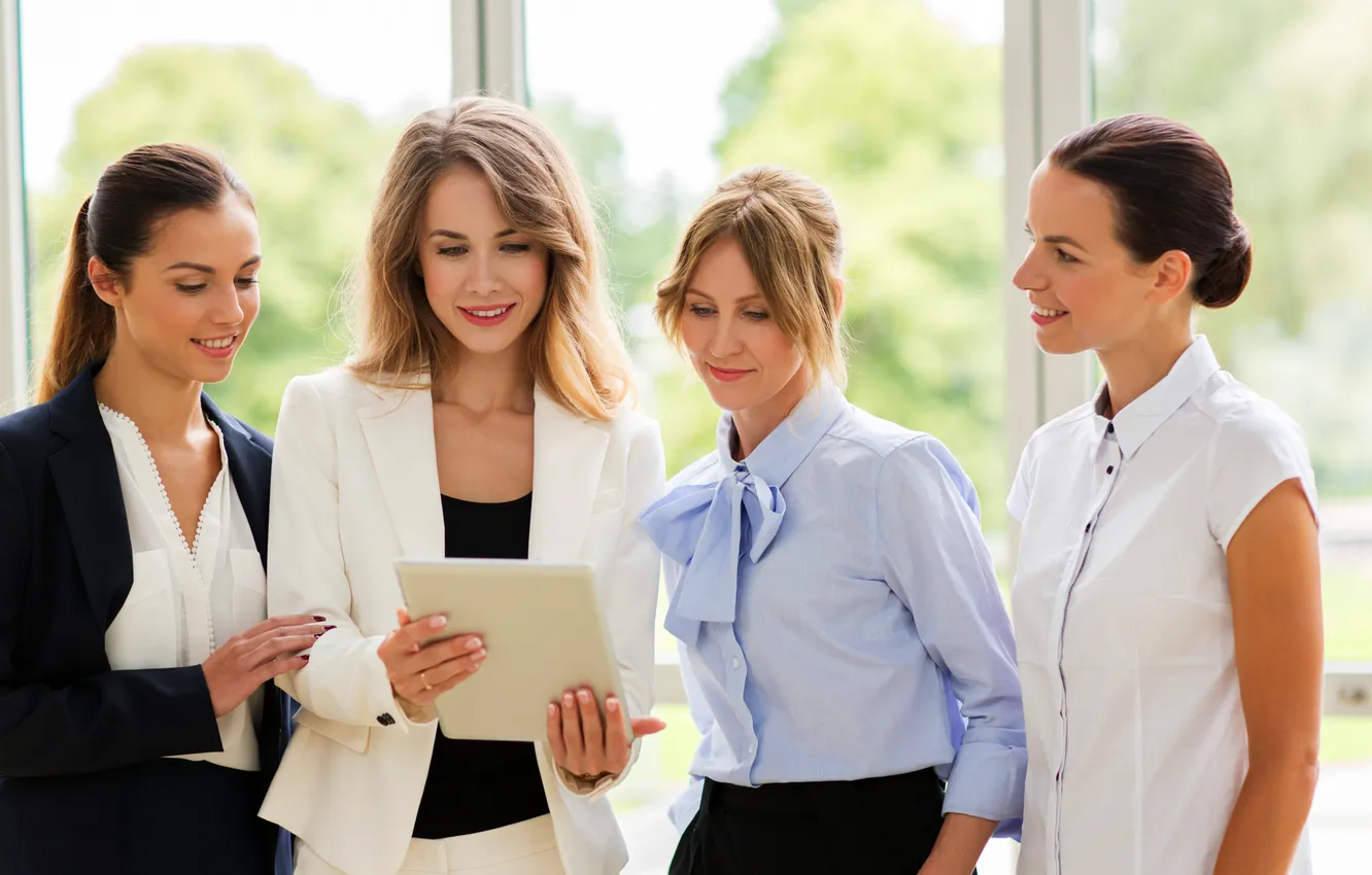 Фото обои girls, woman, women, meeting, talking, business women