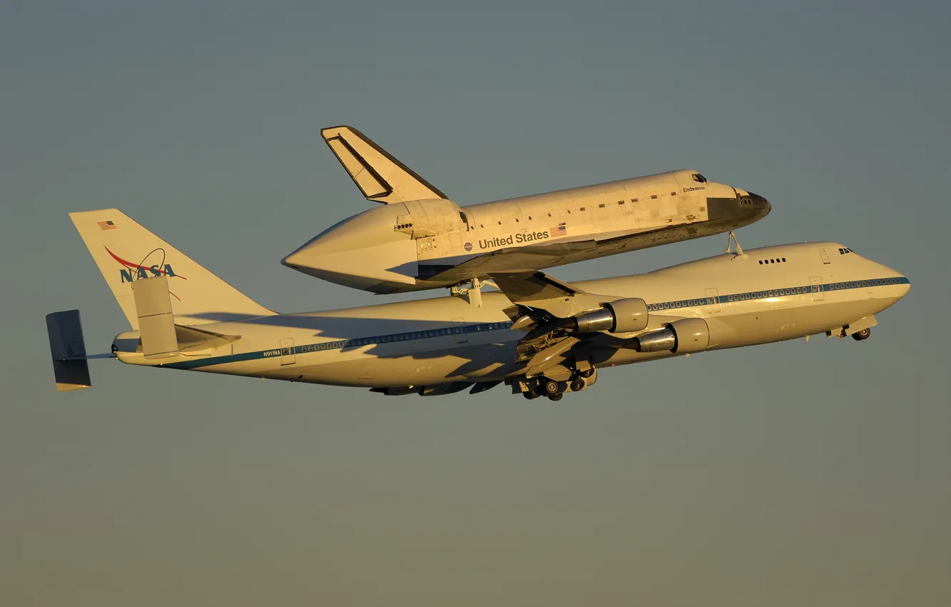Фото обои полет, самолет, шаттл, Boeing 747