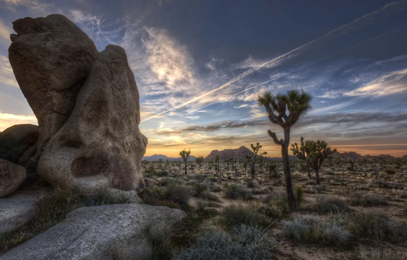 Фото обои небо, облака, горы, камни, скалы, пустыня, hdr, california