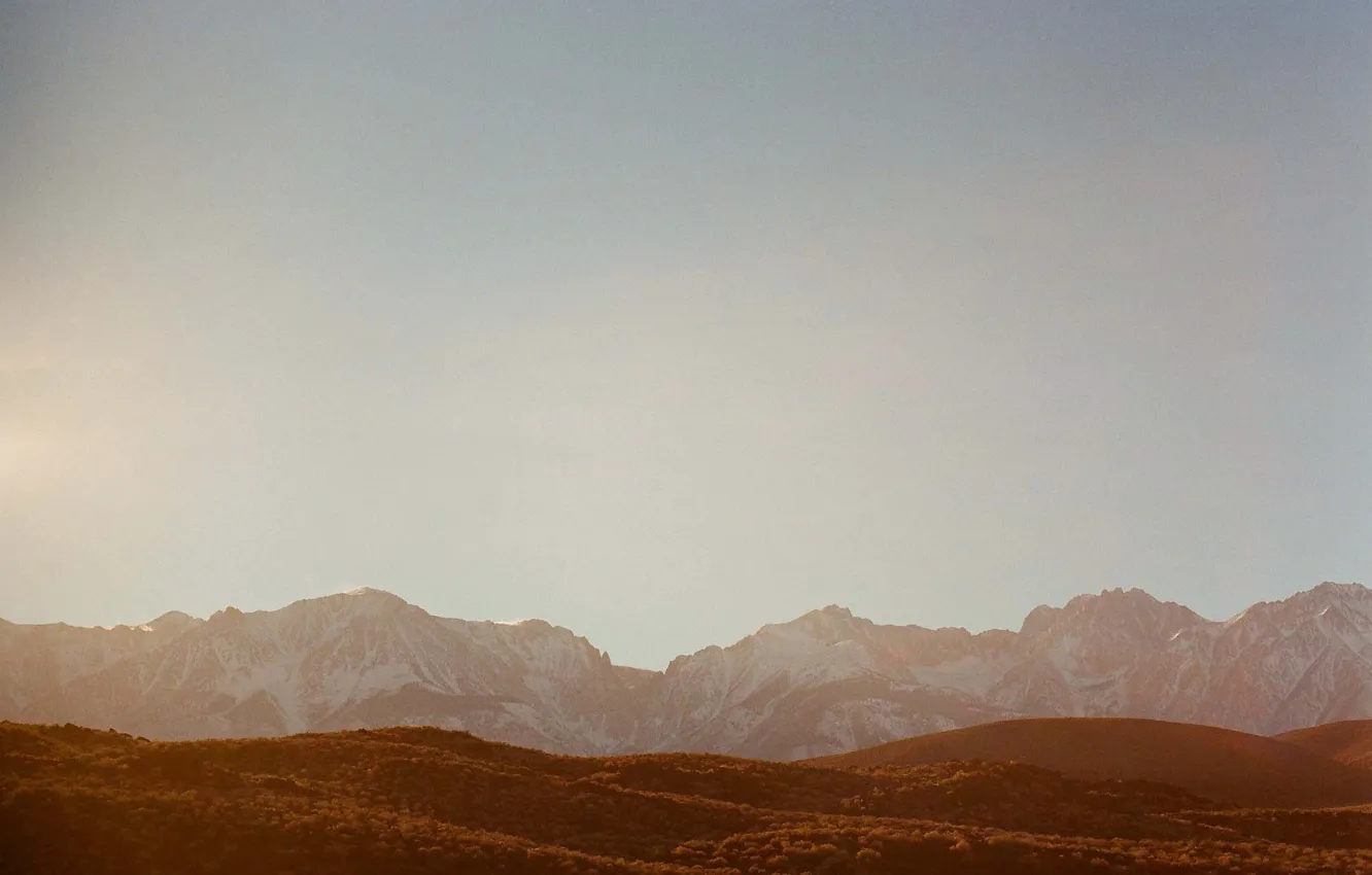 Фото обои mountains, hill, sunny, peaks