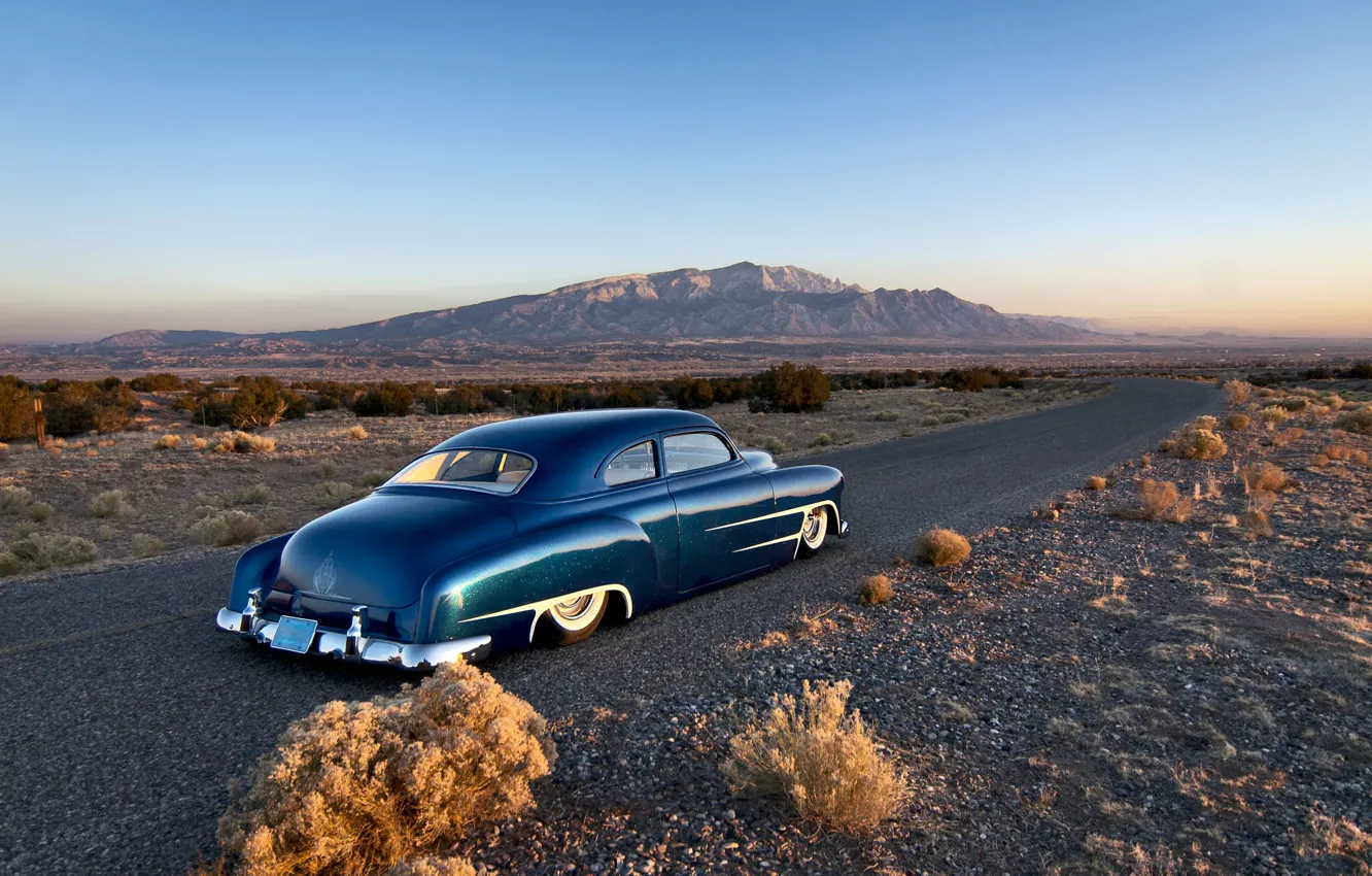 Фото обои дорога, небо, горы, Chevrolet, горизонт, классика, задний, 1951