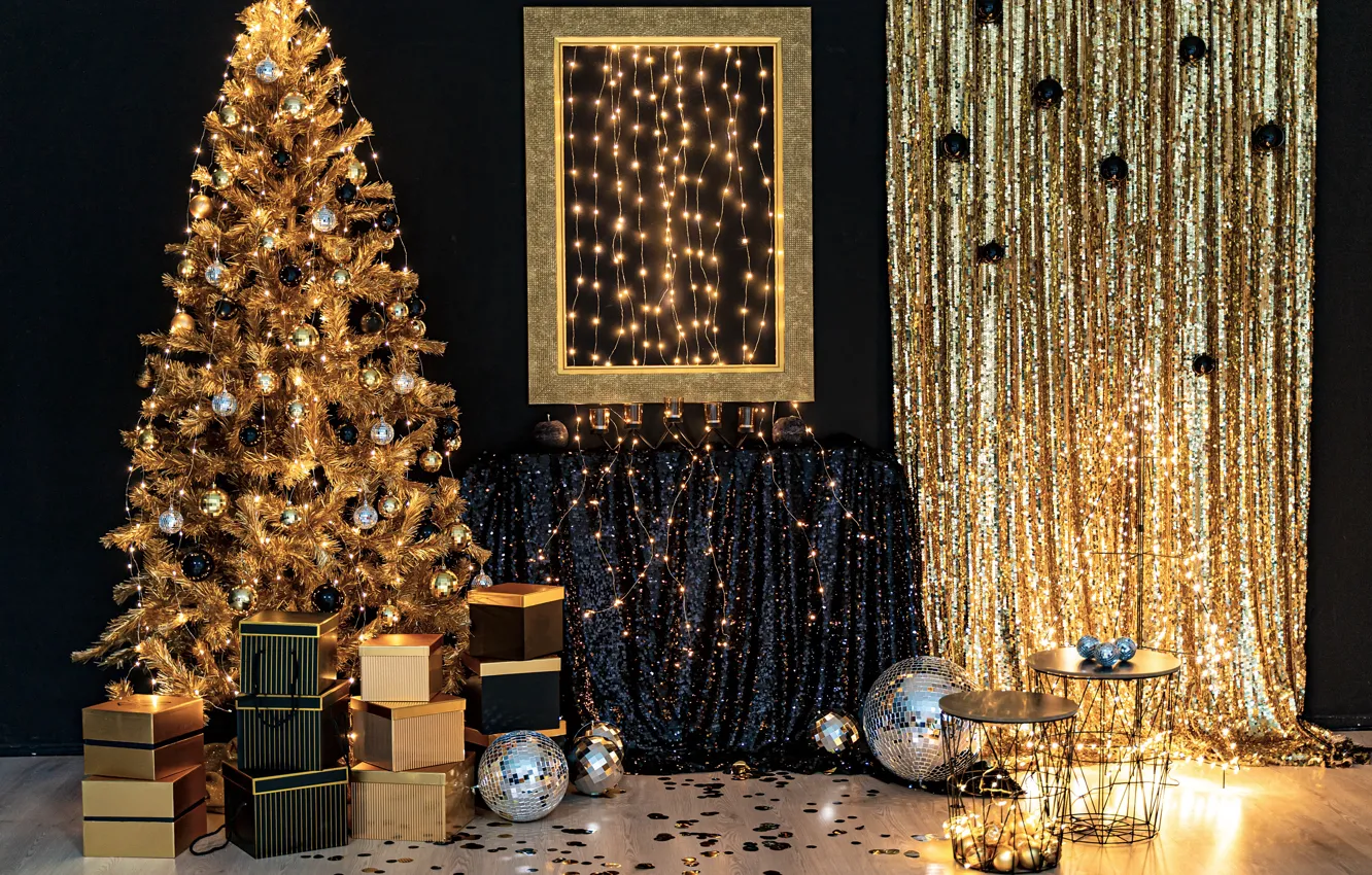Фото обои золото, праздник, елка, интерьер, подарки, Новый год, украшение, Aleksandr Zamuruev