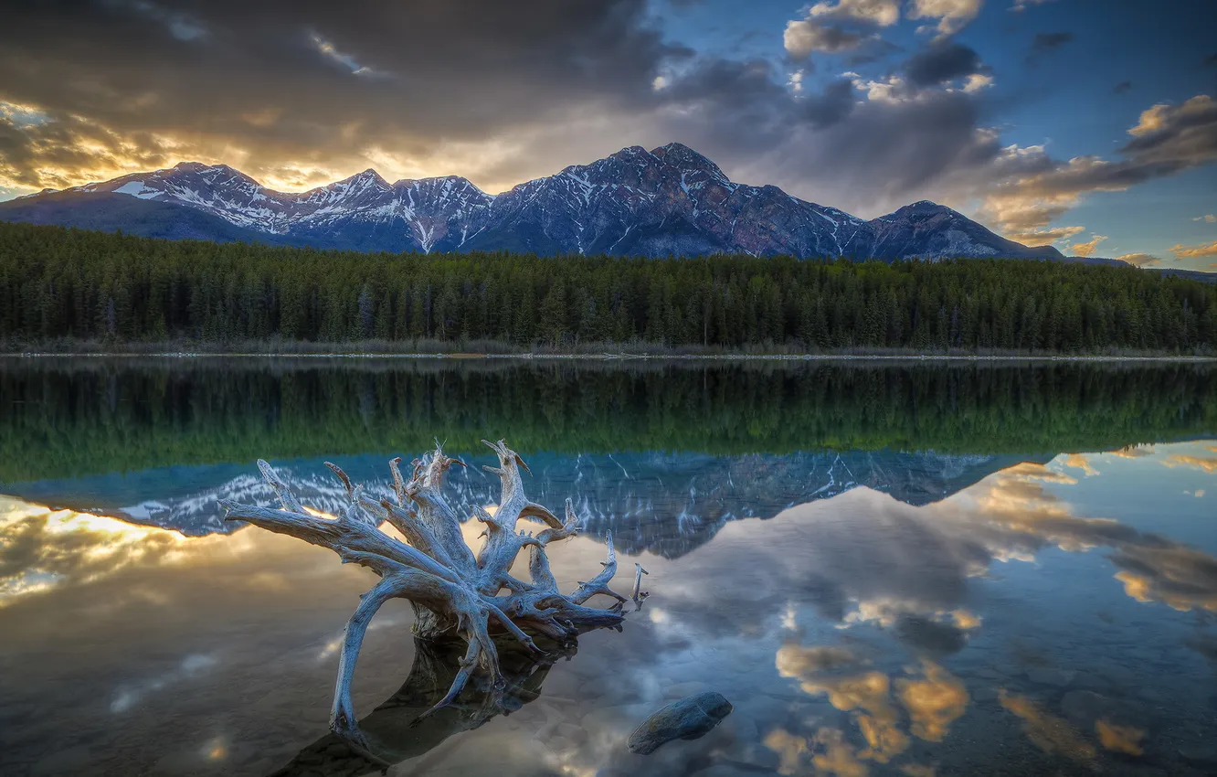 Фото обои Alberta, Canada, Jasper National Park, Patricia Lake Sunset