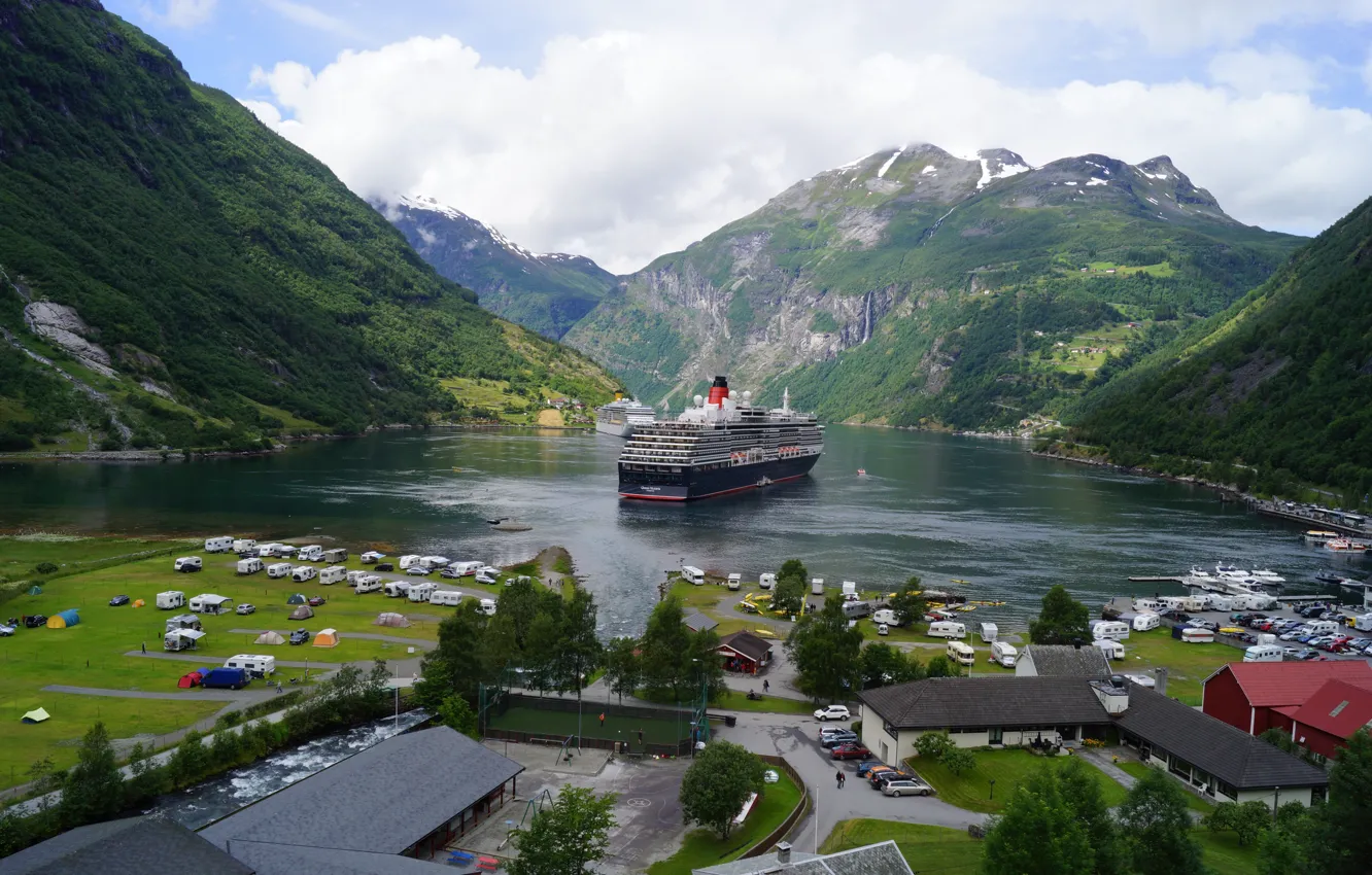 Фото обои море, горы, город, корабли, залив, Norway, фьорд, лайнеры