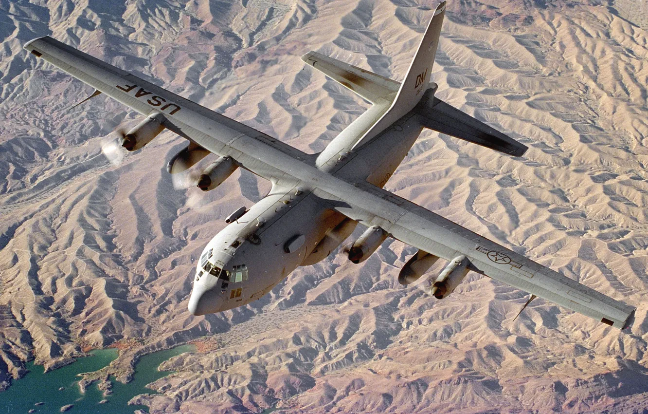 Фото обои штат Аризона, транспортный самолёт, EC-130E, озеро Мид