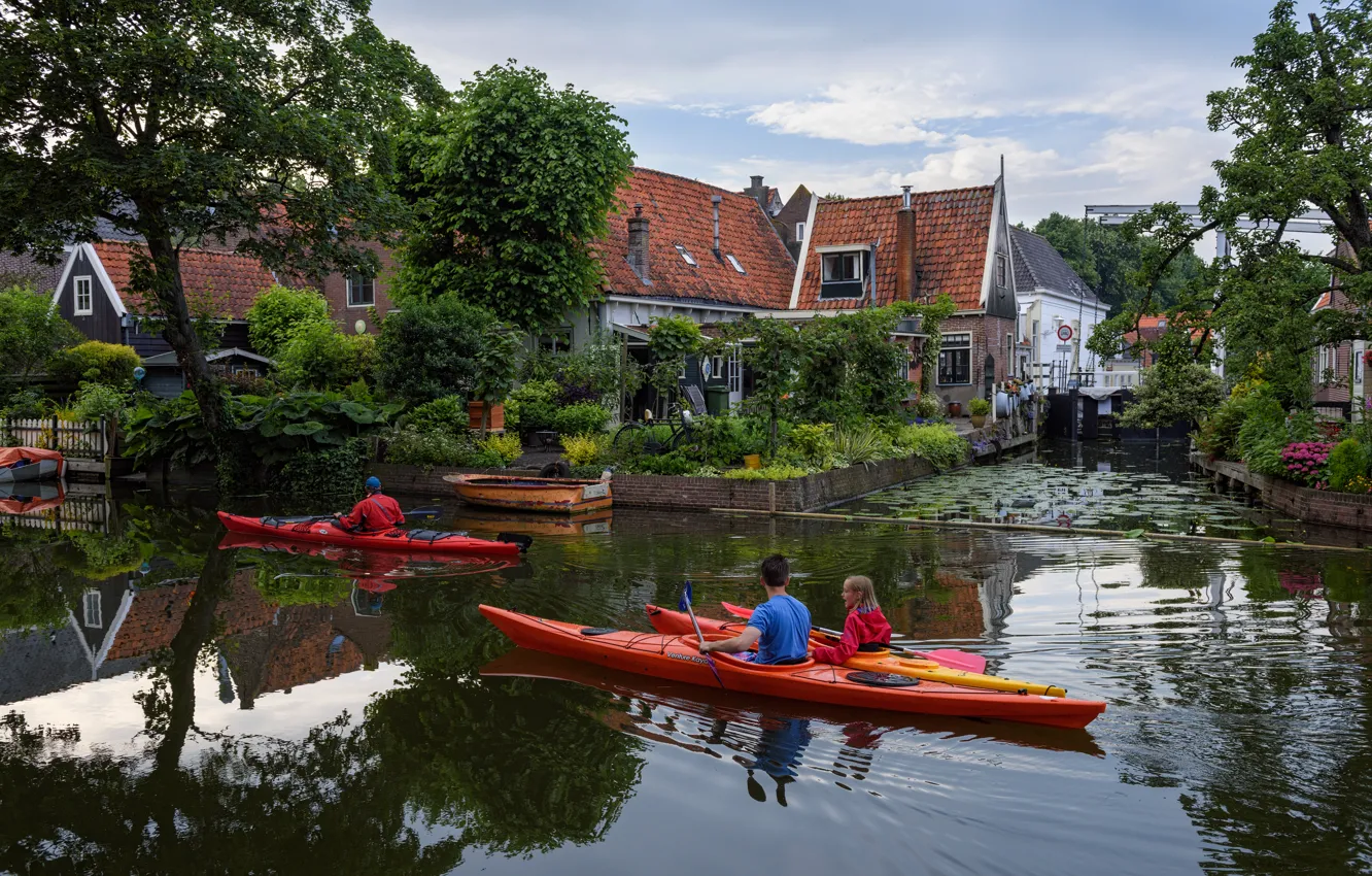 Фото обои деревья, дома, лодки, канал, Нидерланды, каноэ, Edam