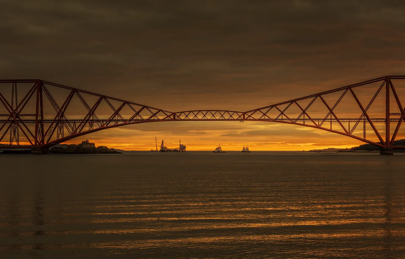 Фото обои Sunrise, Scotland, United Kingdom, South Queensferry, Forth Rail Road Bridge