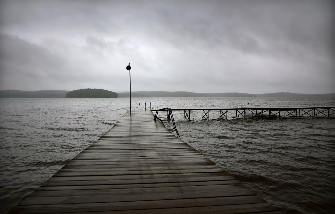 Фото обои волны, вода, пейзаж, тучи, природа, озеро, одиночество, пасмурно