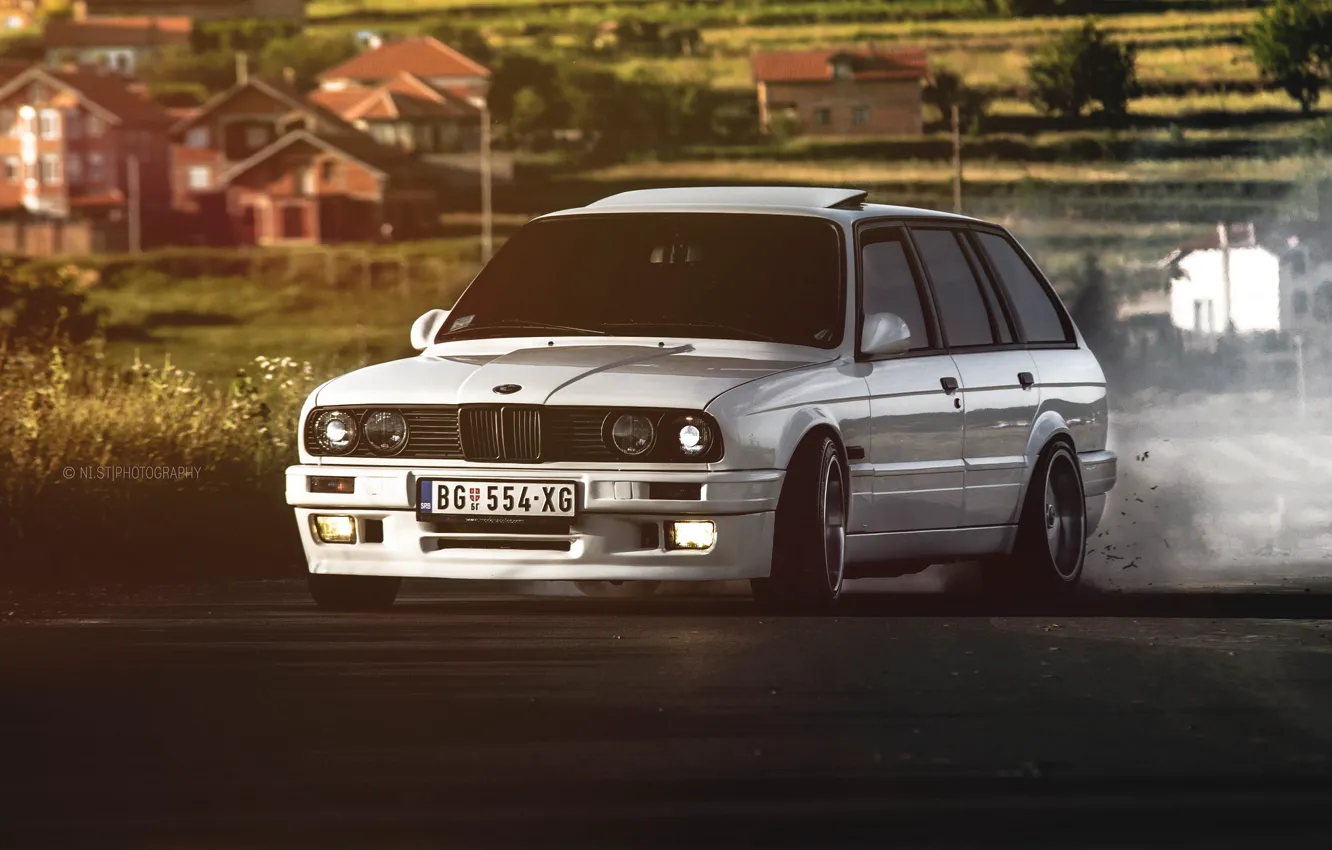 Фото обои бмв, BMW, белая, drift, E30, универсал, 3 серия, 325