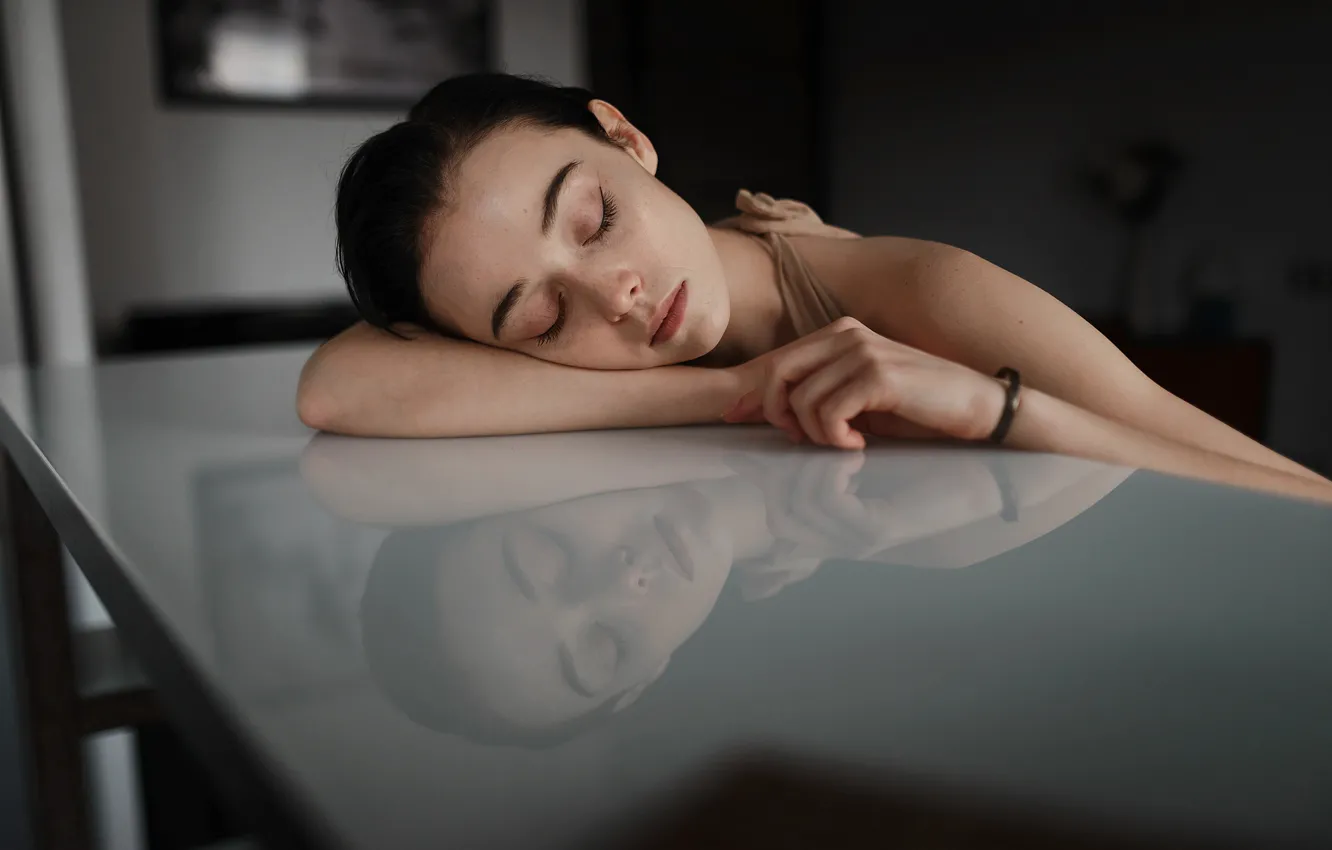 Фото обои отдых, сон, губки, Aleks Five