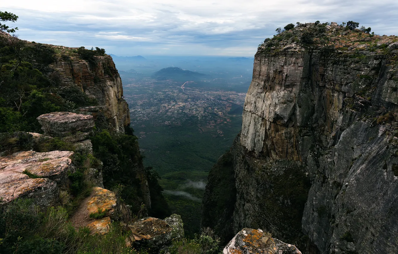 Фото обои скалы, Ангола, высота 2200 м, Tundavala
