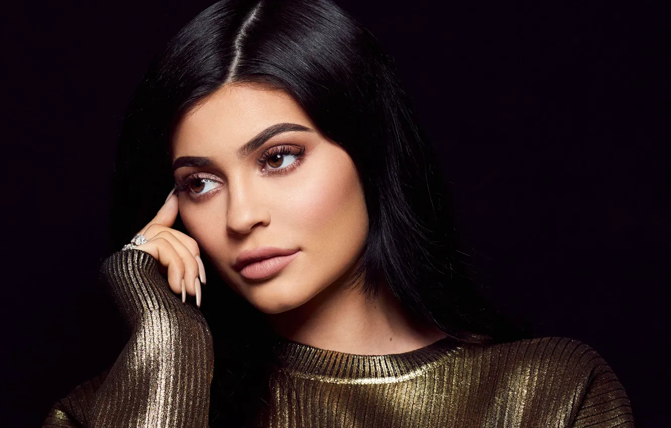 Фото обои взгляд, девушка, фото, модель, макияж, Kylie Jenner