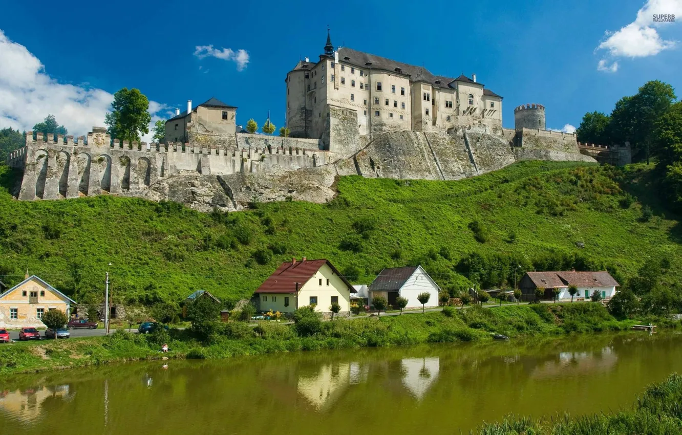 Фото обои город, река, замок, стена, дома, Чехия, Ческий Штернберг