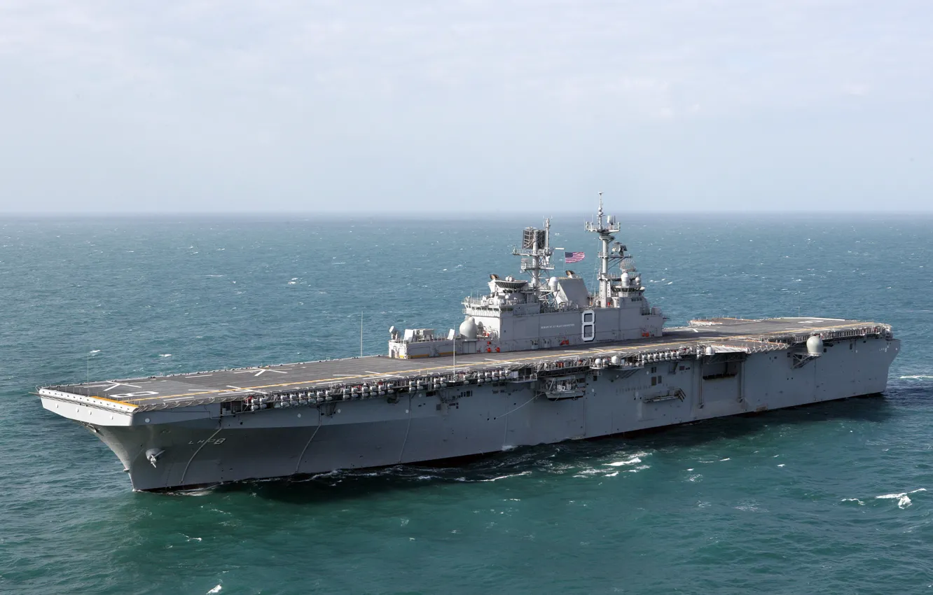 Фото обои облака, океан, корабль, палуба, ВМС США, десантный, LHD8, Универсальный