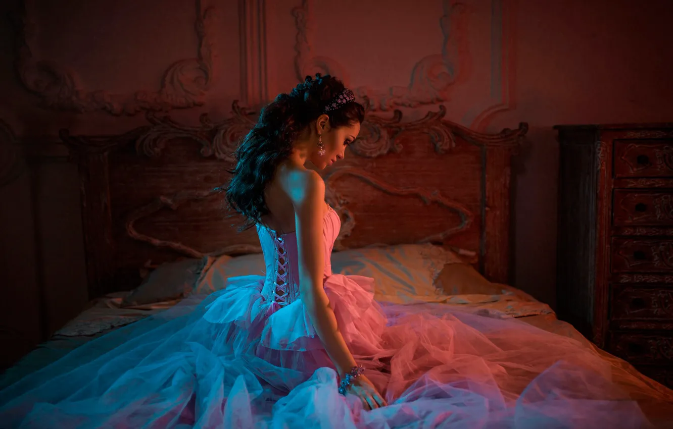 Фото обои модель, кровать, платье, Лера Кондра