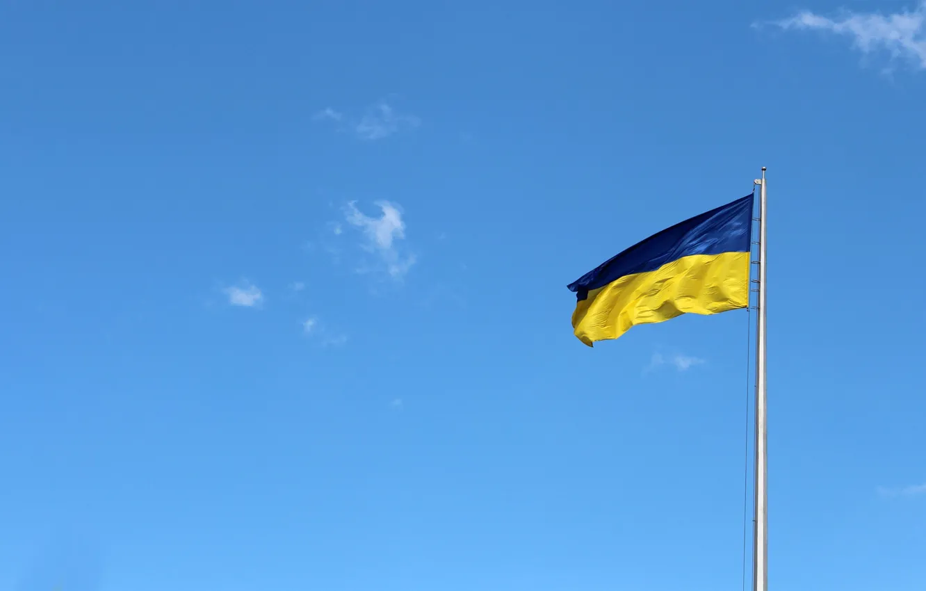 Фото обои небо, флаг, Украина, праздники, прапор
