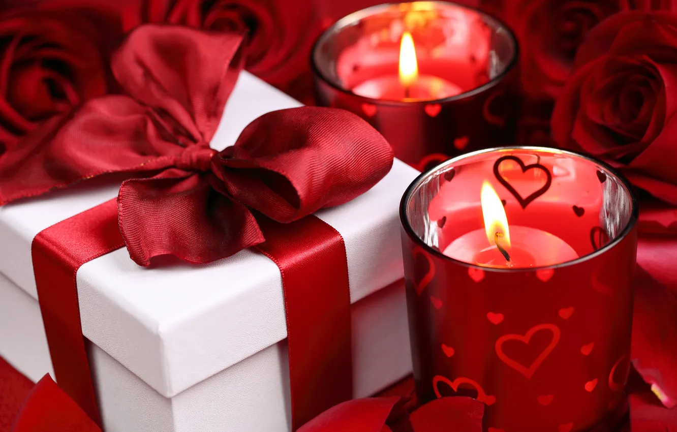 Фото обои подарок, розы, свечи, лента, red, бантик, Valentine`s day, gift