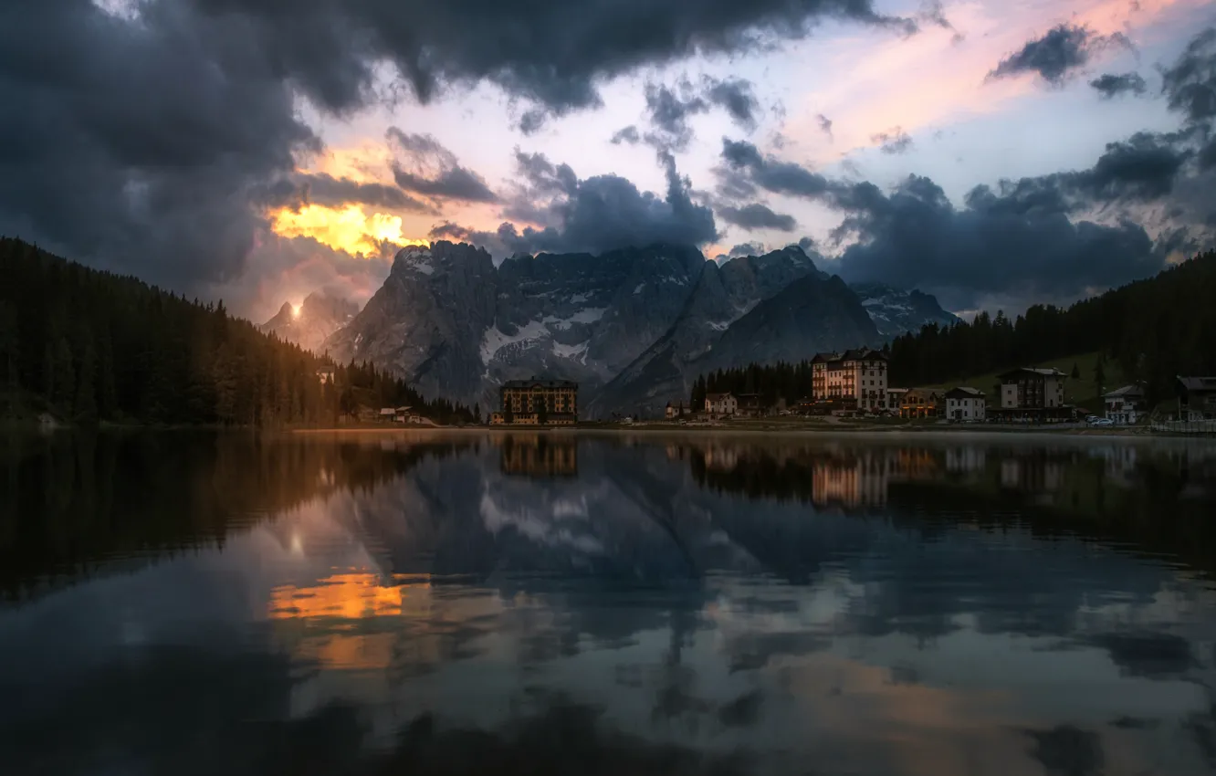 Фото обои озеро, Мизурина, Lago di Misurina, курорт в Доломитовых Альпах, в провинции Беллуно, области Венеция