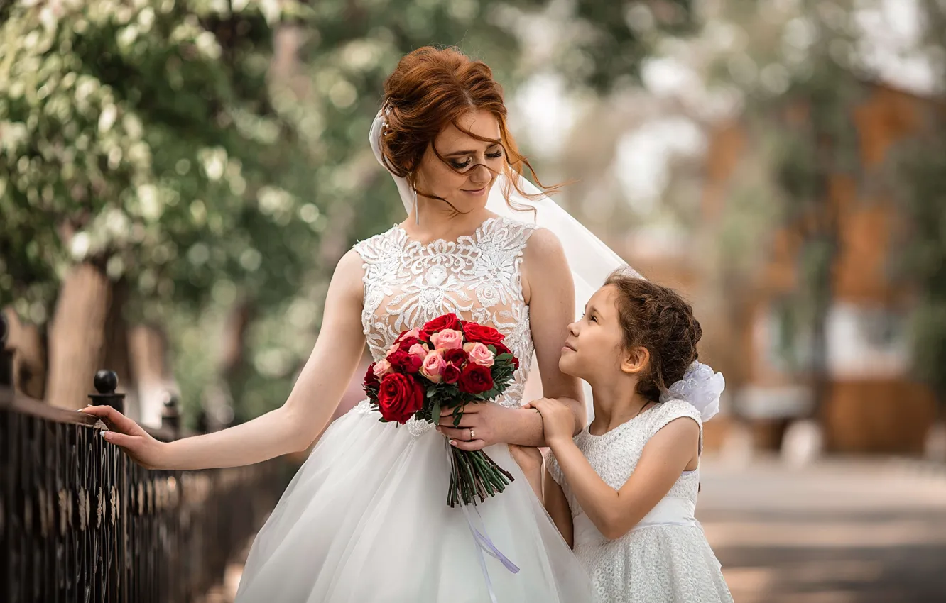 Фото обои цветы, женщина, букет, девочка, невеста, мама, ребёнок, свадьба