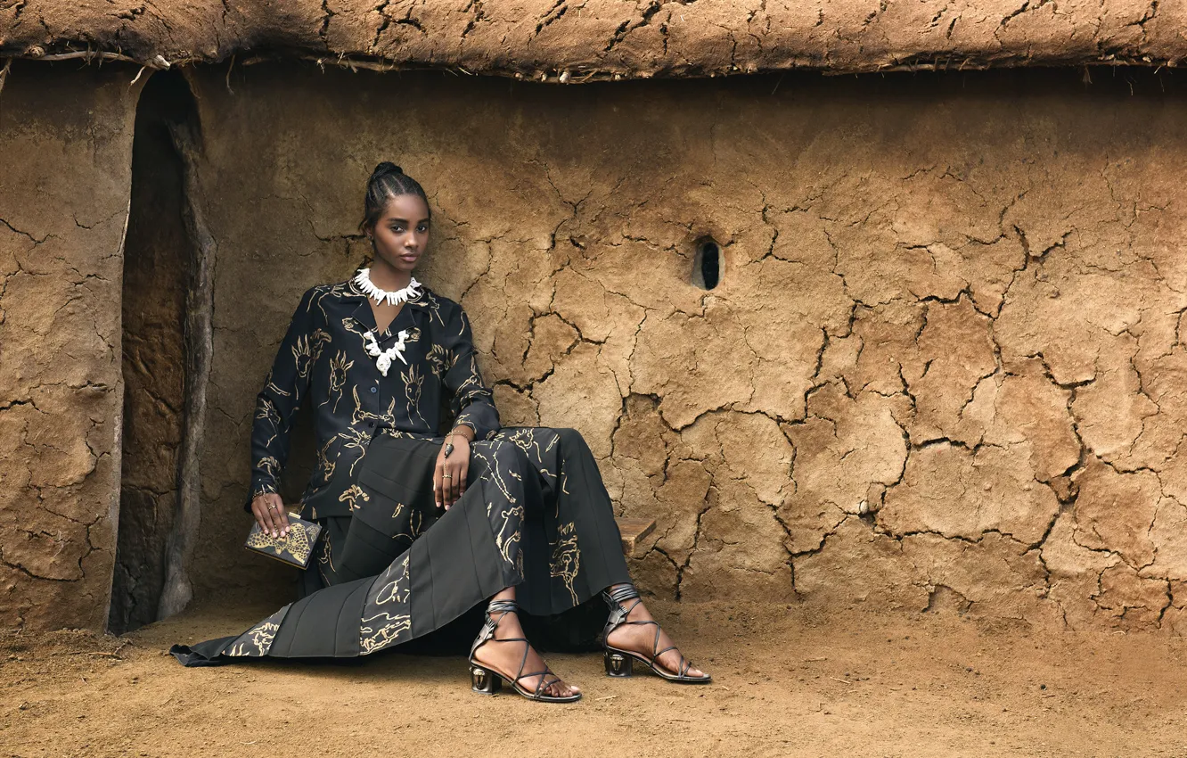 Фото обои Африка, Valentino, Spring, Summer, Campaign, 2016, Steve McCurry